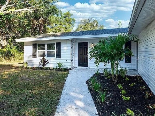 120 AVENIDA DE BAHA, Nokomis, FL 34275