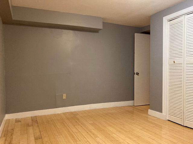 324 Granite St C, Quincy, MA 02169
