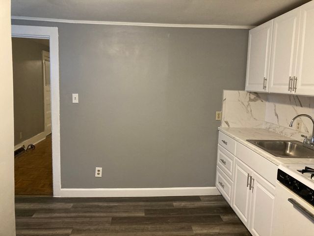 324 Granite St C, Quincy, MA 02169