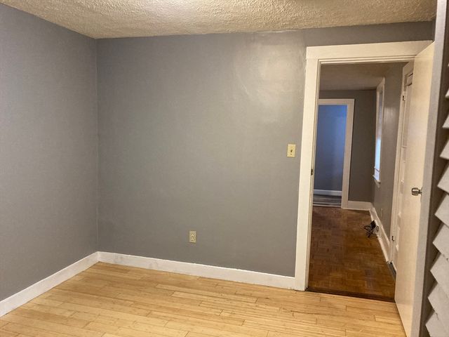 324 Granite St C, Quincy, MA 02169