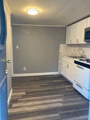 324 Granite St C, Quincy, MA 02169