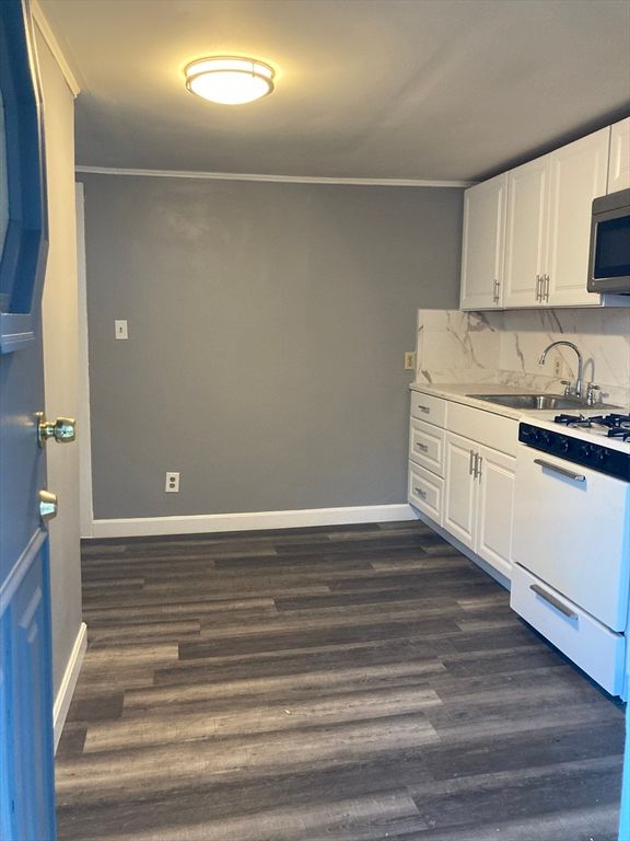 324 Granite St C, Quincy, MA 02169
