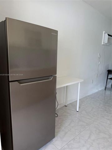 18510 Atlantic Blvd, Sunny Isles Beach, FL 33160
