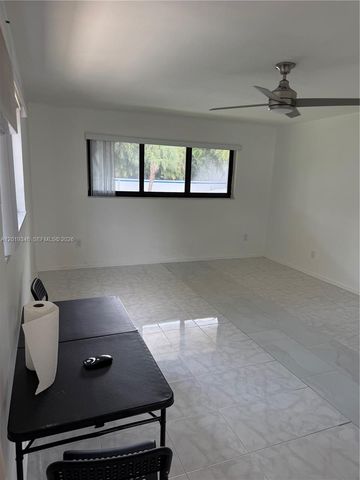 18510 Atlantic Blvd, Sunny Isles Beach, FL 33160
