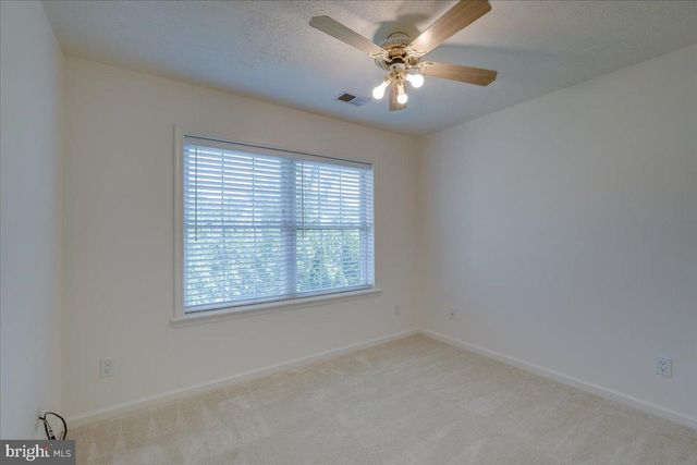 23 EVERGLADES LN, Stafford, VA 22554