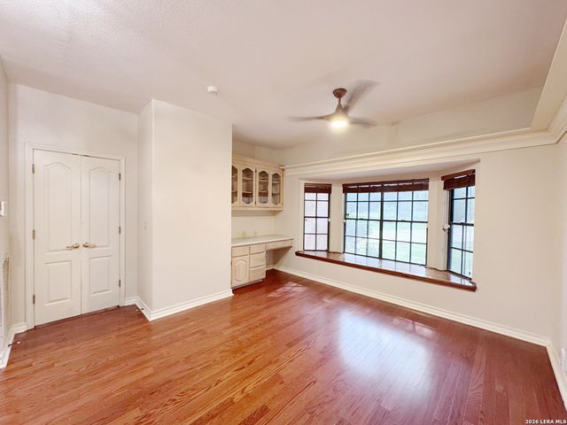 14806 Circle J Trl, Helotes, TX 78023