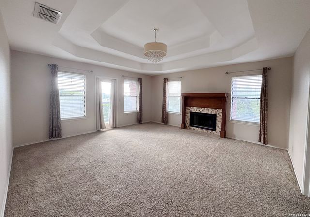14806 Circle J Trl, Helotes, TX 78023