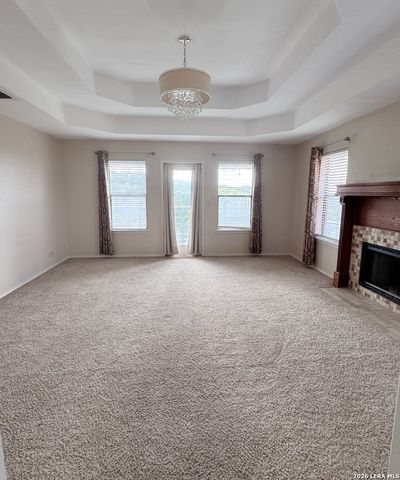14806 Circle J Trl, Helotes, TX 78023