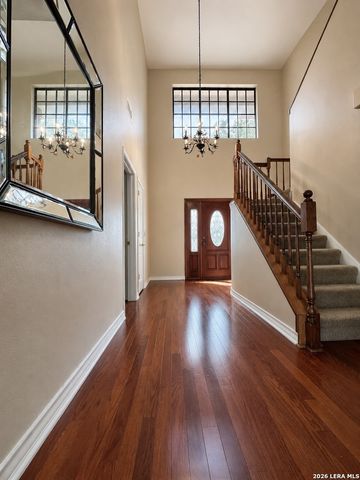 14806 Circle J Trl, Helotes, TX 78023
