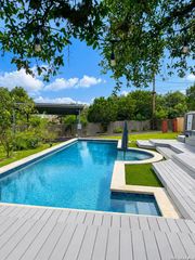 14806 Circle J Trl, Helotes, TX 78023