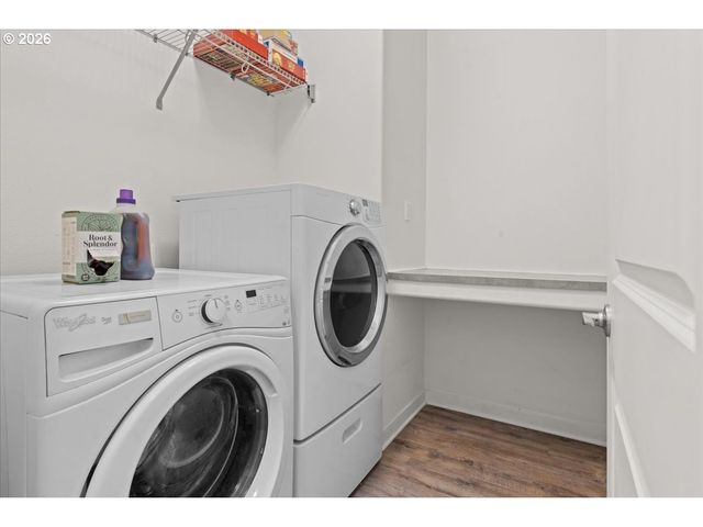 1320 N Broadway St, Estacada, OR 97023