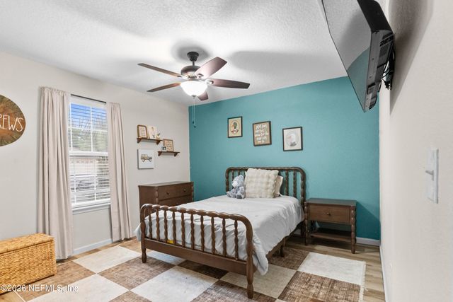 6110 SANDS POINTE Drive, Macclenny, FL 32063