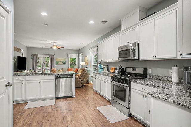 477 Foxbank Plantation Boulevard, Moncks Corner, SC 29461