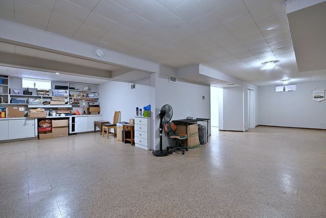 341 Iroquois Road, Hillside, IL 60162