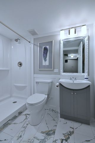 341 Iroquois Road, Hillside, IL 60162