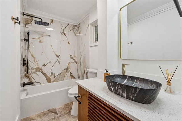 2010 Glenroy SE Drive, Smyrna, GA 30080