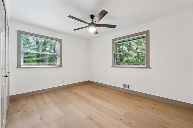 2010 Glenroy SE Drive, Smyrna, GA 30080