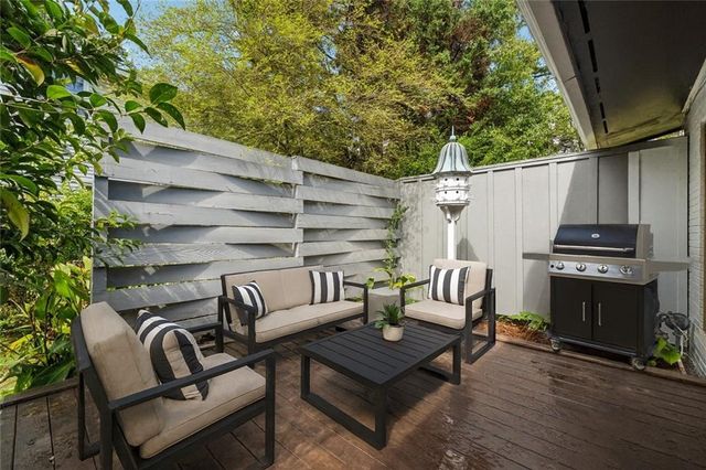 2010 Glenroy SE Drive, Smyrna, GA 30080