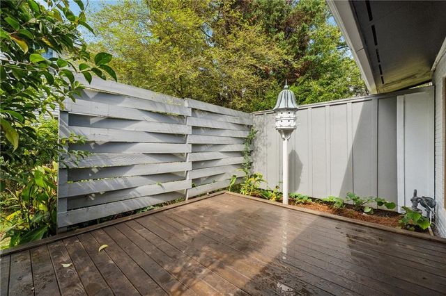 2010 Glenroy SE Drive, Smyrna, GA 30080