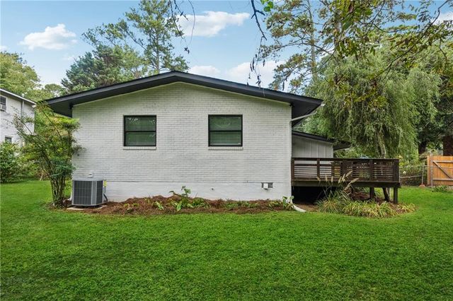 2010 Glenroy SE Drive, Smyrna, GA 30080