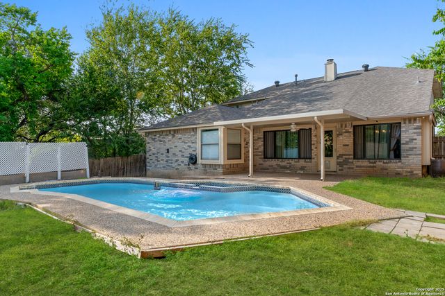 11306 Forest Gleam, Live Oak, TX 78233