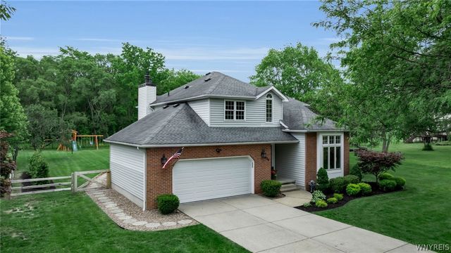 4635 Schurr Road, Clarence, NY 14031