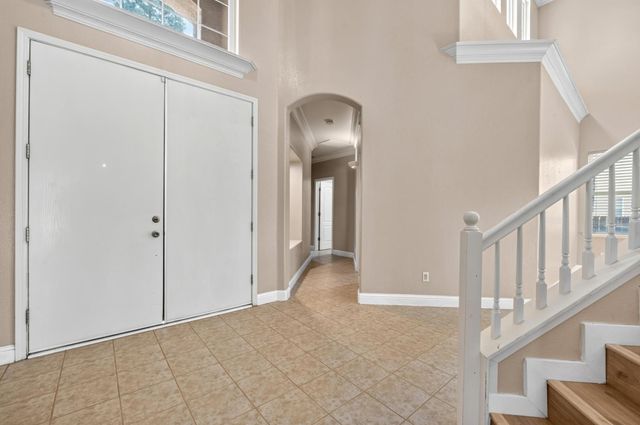 2148 S Purdue Avenue, Fresno, CA 93727
