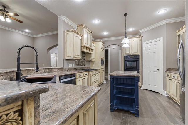 503 Fullerton Street, Bentonville, AR 72712