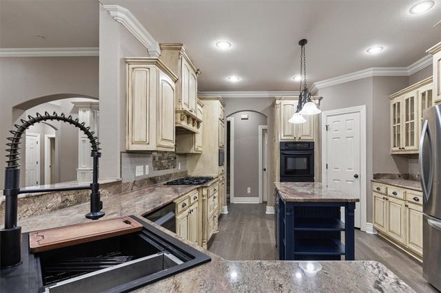 503 Fullerton Street, Bentonville, AR 72712