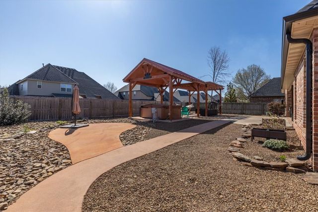 503 Fullerton Street, Bentonville, AR 72712