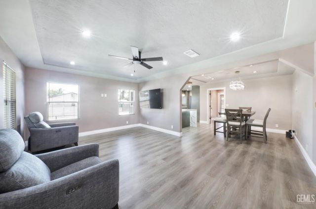 4705 Morro Drive, Bakersfield, CA 93307