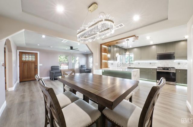 4705 Morro Drive, Bakersfield, CA 93307