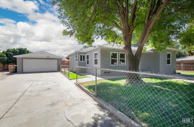 4705 Morro Drive, Bakersfield, CA 93307