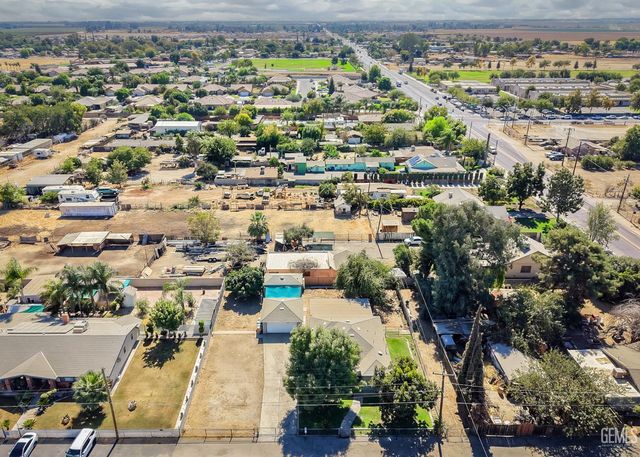 4705 Morro Drive, Bakersfield, CA 93307