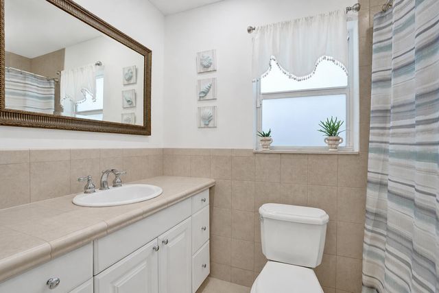 240 SE 3rd Court, Pompano Beach, FL 33060
