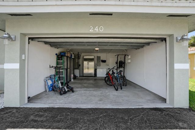 240 SE 3rd Court, Pompano Beach, FL 33060