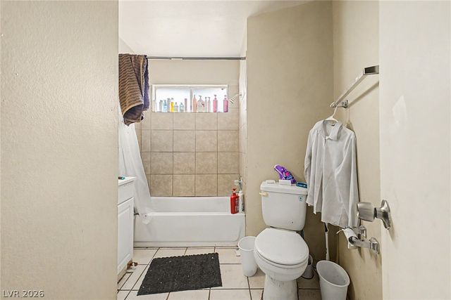 5015 Carmel Avenue, Las Vegas, NV 89122