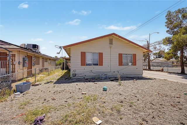 5015 Carmel Avenue, Las Vegas, NV 89122