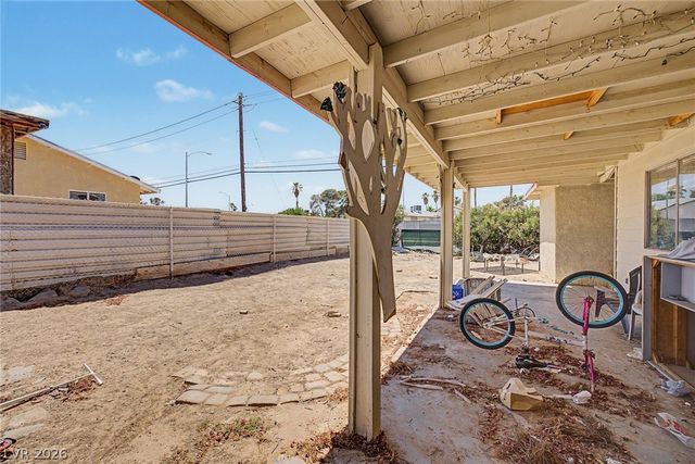 5015 Carmel Avenue, Las Vegas, NV 89122