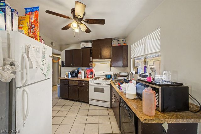 5015 Carmel Avenue, Las Vegas, NV 89122