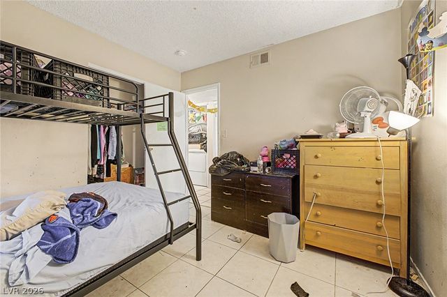 5015 Carmel Avenue, Las Vegas, NV 89122