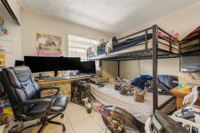 5015 Carmel Avenue, Las Vegas, NV 89122