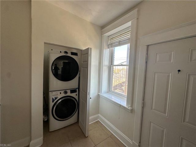 200 W 31st St Apt 304, Norfolk, VA 23504