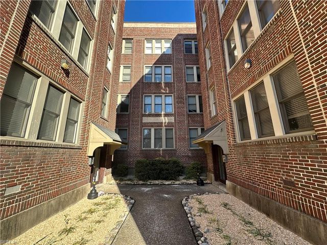 200 W 31st St Apt 304, Norfolk, VA 23504