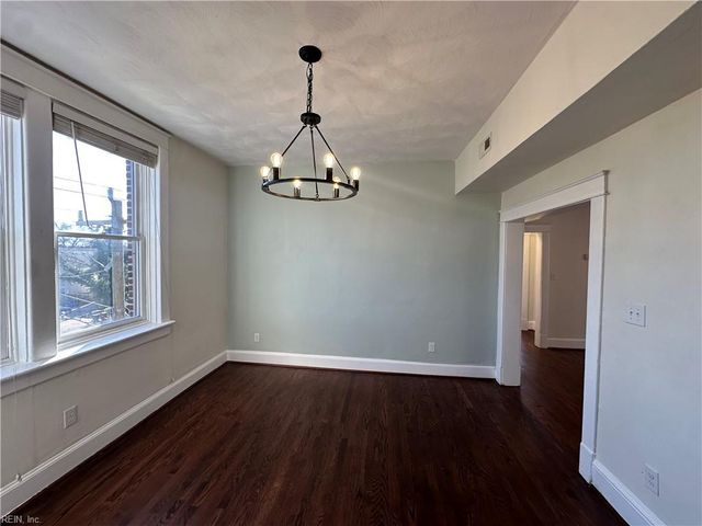 200 W 31st St Apt 304, Norfolk, VA 23504