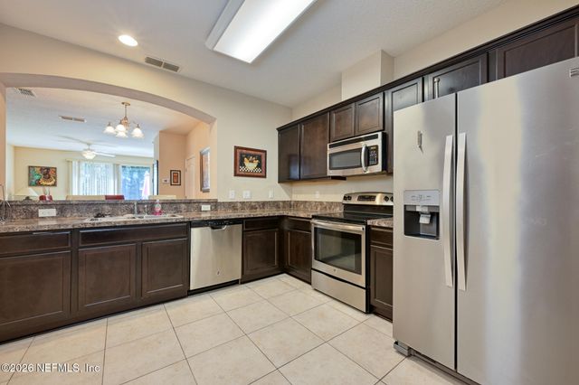 3645 HARTSFIELD FOREST Circle, Jacksonville, FL 32277