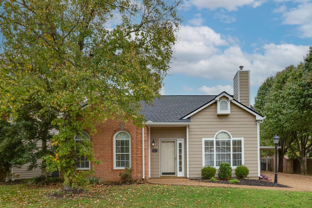 2100 Roderick Place, W, Franklin, TN 37064
