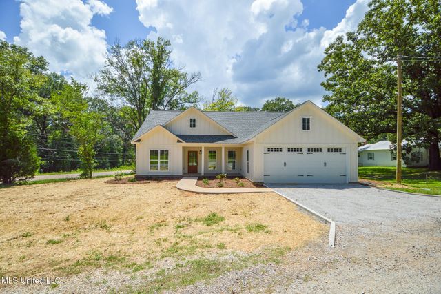 27 Sykes Road, Starkville, MS 39759