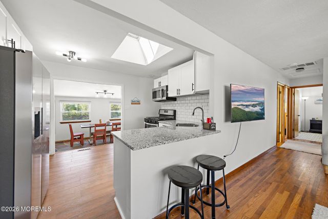 34 Lake Singleton Court, Little Egg Harbor, NJ 08087