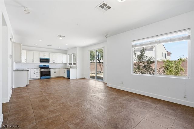 9840 Chief Sky Street, Las Vegas, NV 89178